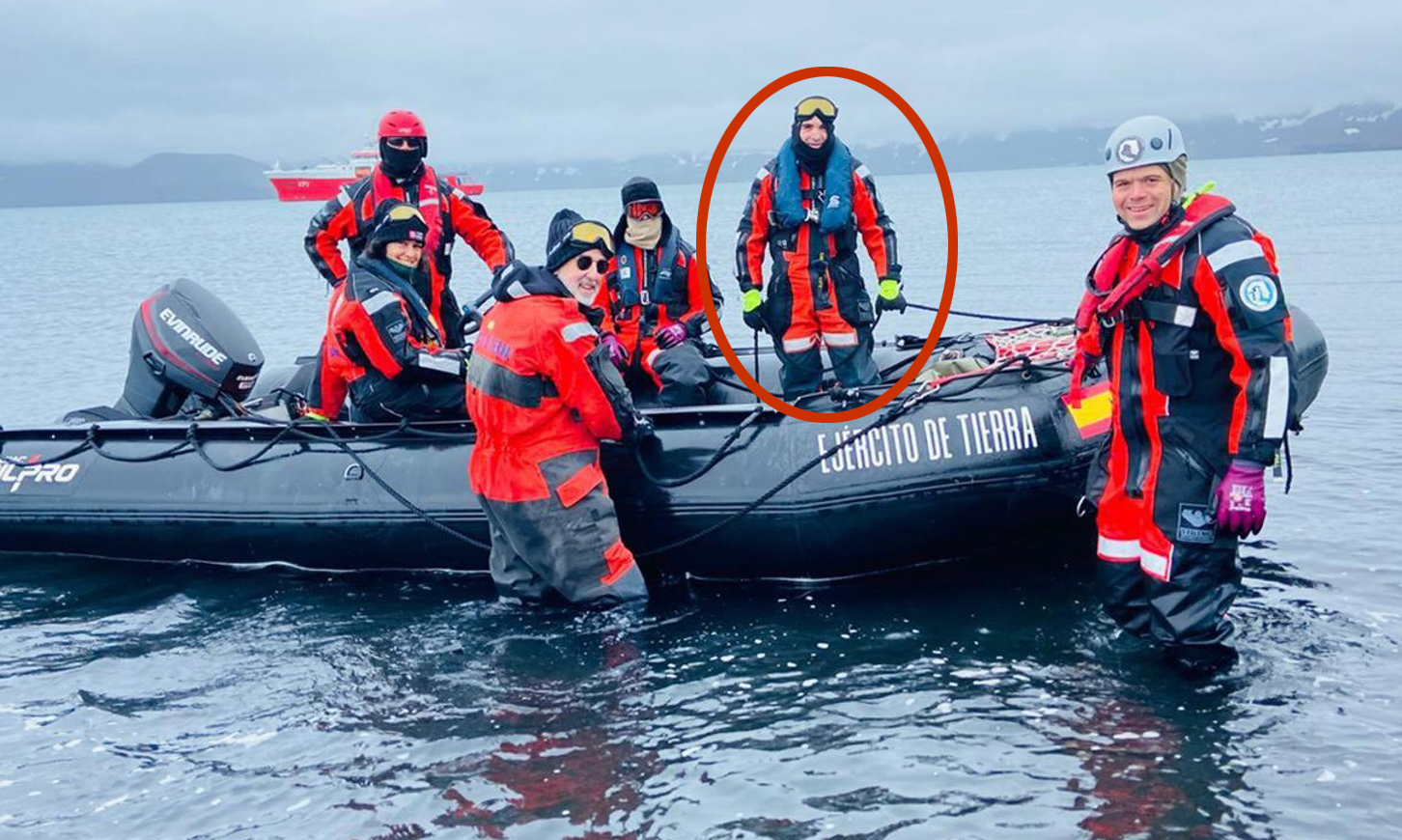 El tosiriano Manuel Ureña, en una expedición científica española en la Antártida