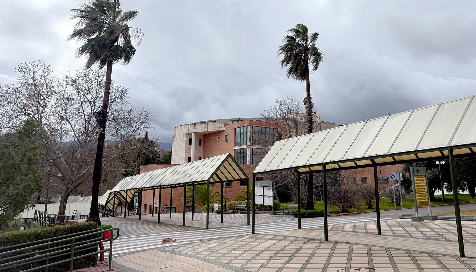 La UJA mantiene la suspensión de la actividad académica durante este jueves