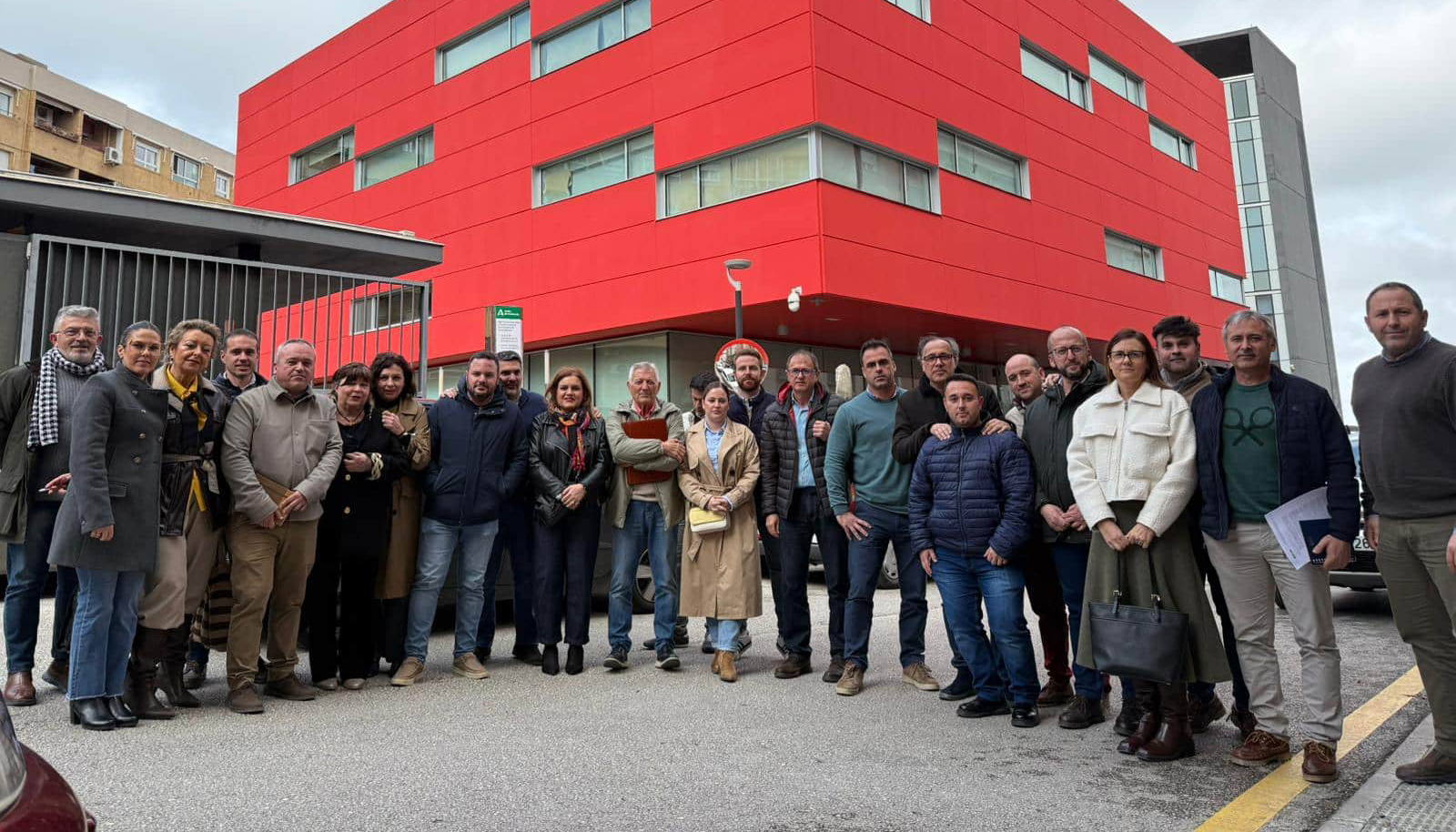 Alcaldes del PSOE de Jaén denuncian el “engaño” de la Junta con el plan de arreglo de caminos rurales